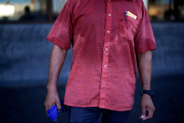 The best fabric for extreme heat?  It’s more complicated than you think